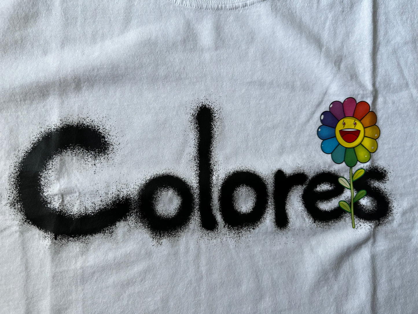 Colores (Colors) Flower Tee