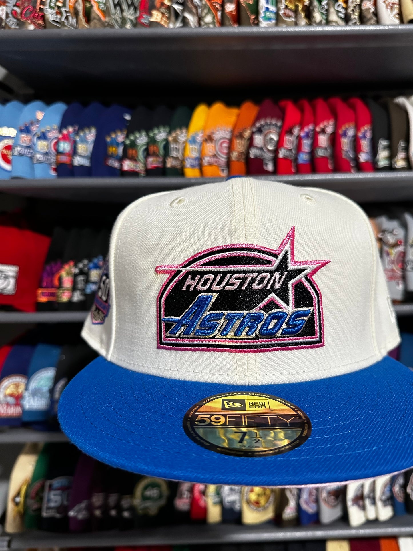 Sneakertown Houston Astros “Travis Scott”