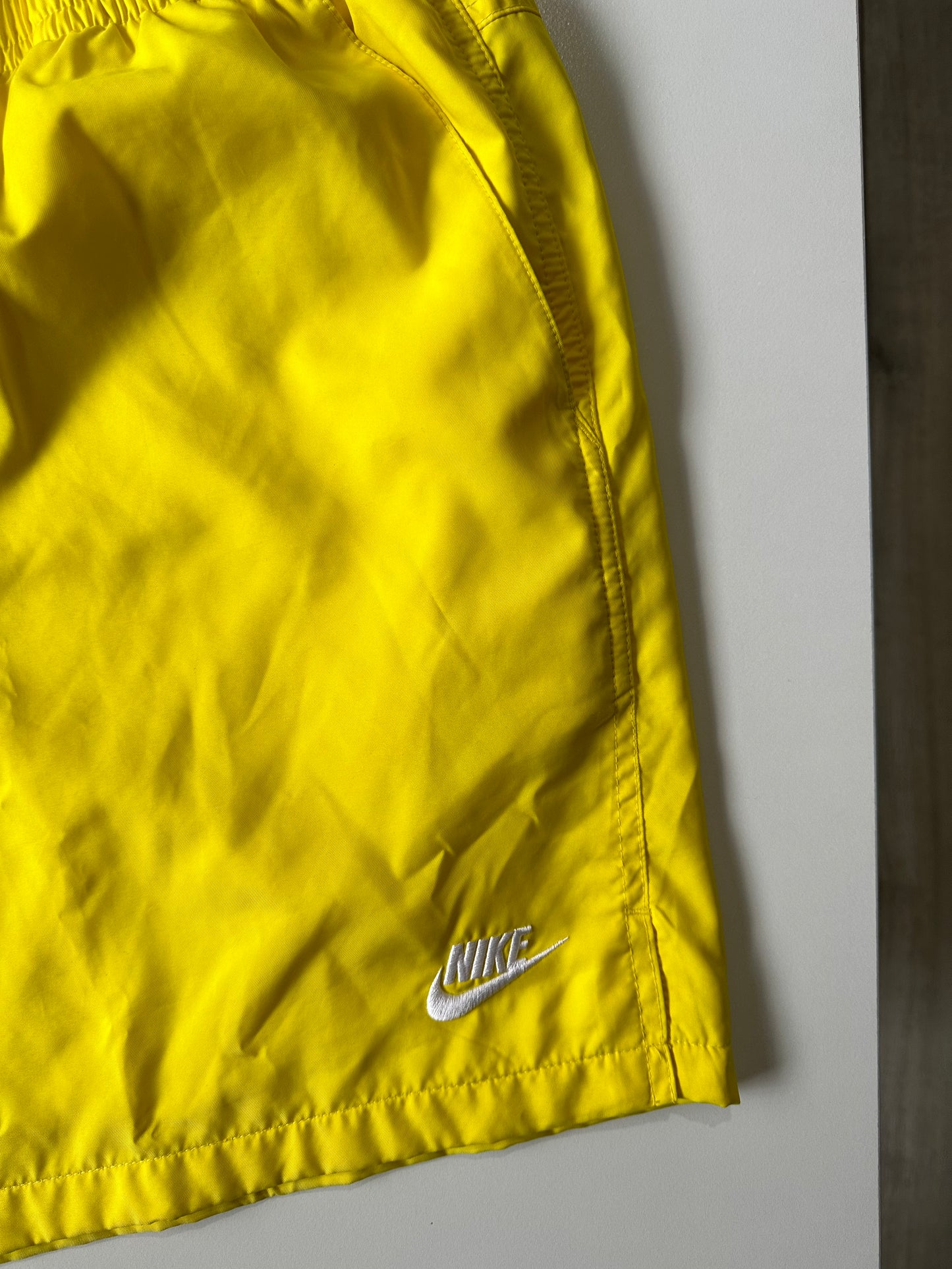 Nike Men's Sportswear Sport Essentials Woven Lined Shorts
